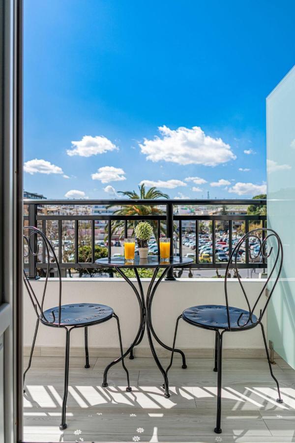White&Gray Apartment Rethymno Exteriör bild